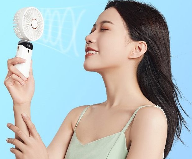 선풍기를 사용할 때 방 안을 청소하거나 환기를 해야 하나요?