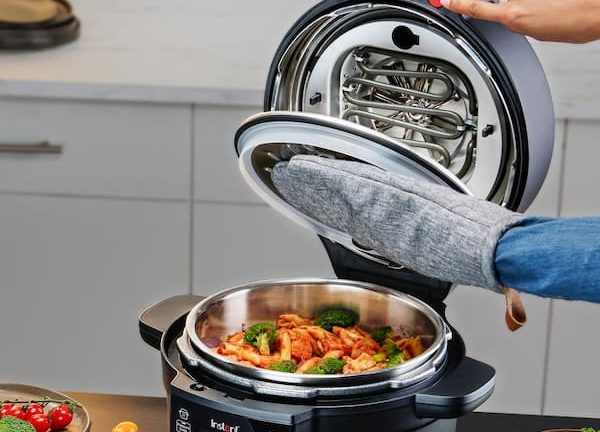 Guide to Choose Electric Pressure Cooker: Smart Cooking Tips