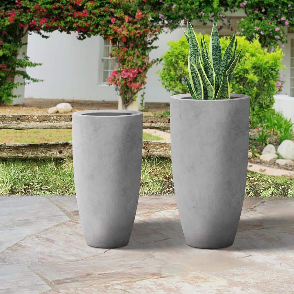 How to Paint Plastic Flower Pots for a Vibrant Look