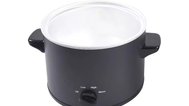 Mastering Slow Cooker Short Ribs: Flavorful Secrets