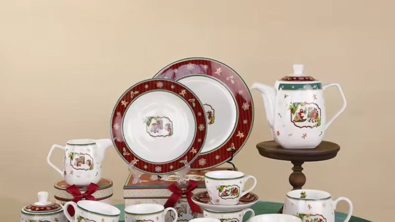 Styling Your Dining: Modern Tableware Trends in 2025