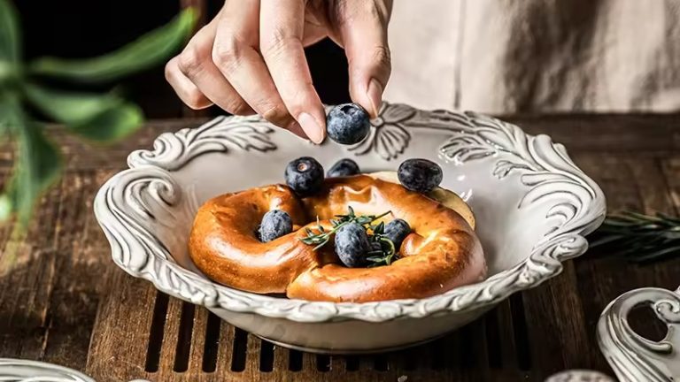 Exploring French Tableware Elegance for Chic Dining in 2025