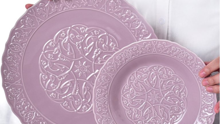 The Ultimate Guide to Designer Tableware Trends to Watch in 2025