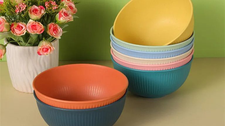 Sustainable Dining: Choosing Eco Friendly Tableware in 2025